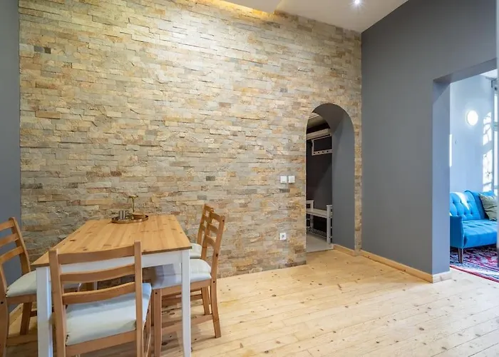 Apartman Stylish - 2bdr, 2bthr+ Free Parking Szófia